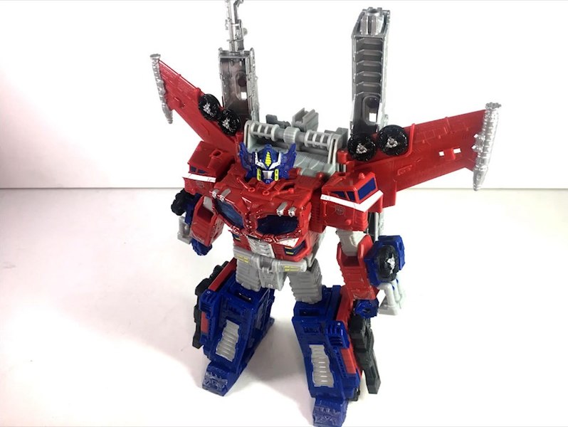 REVIEW Siege Leader Optimus Cybertron War For Cybertron   Updated With Screenshots 15 (16 of 20)